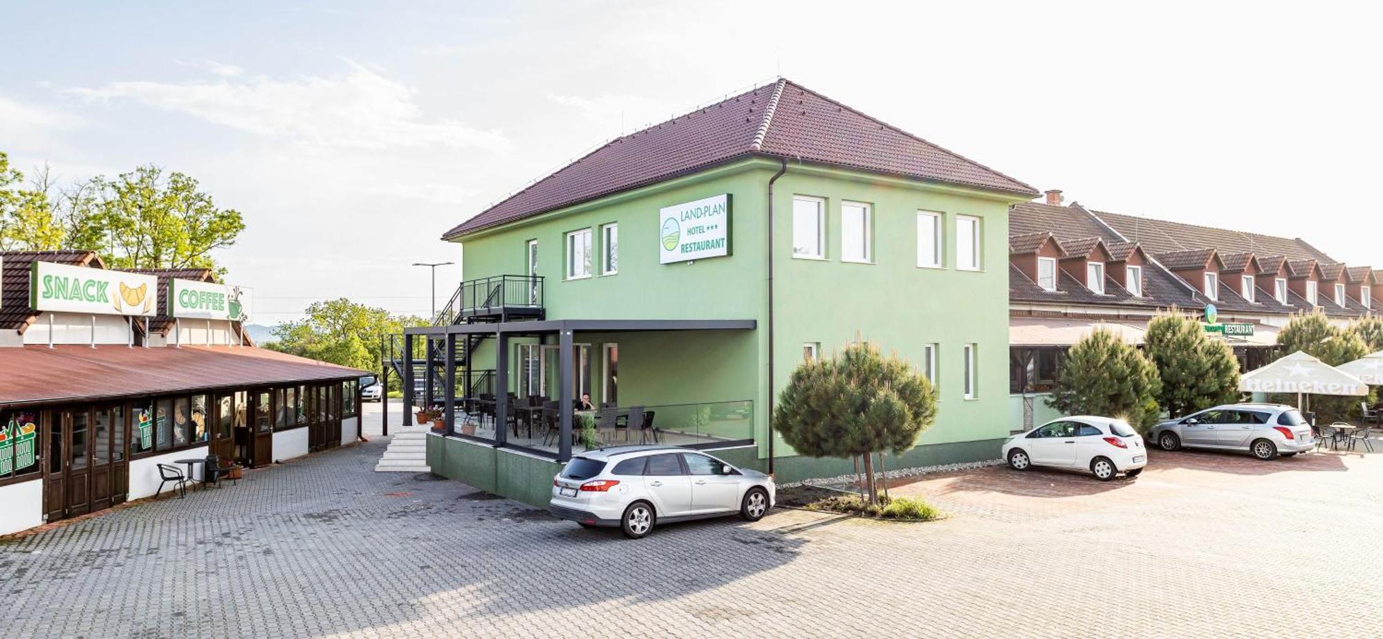 Land-Plan Hotel Toltestava Exterior photo