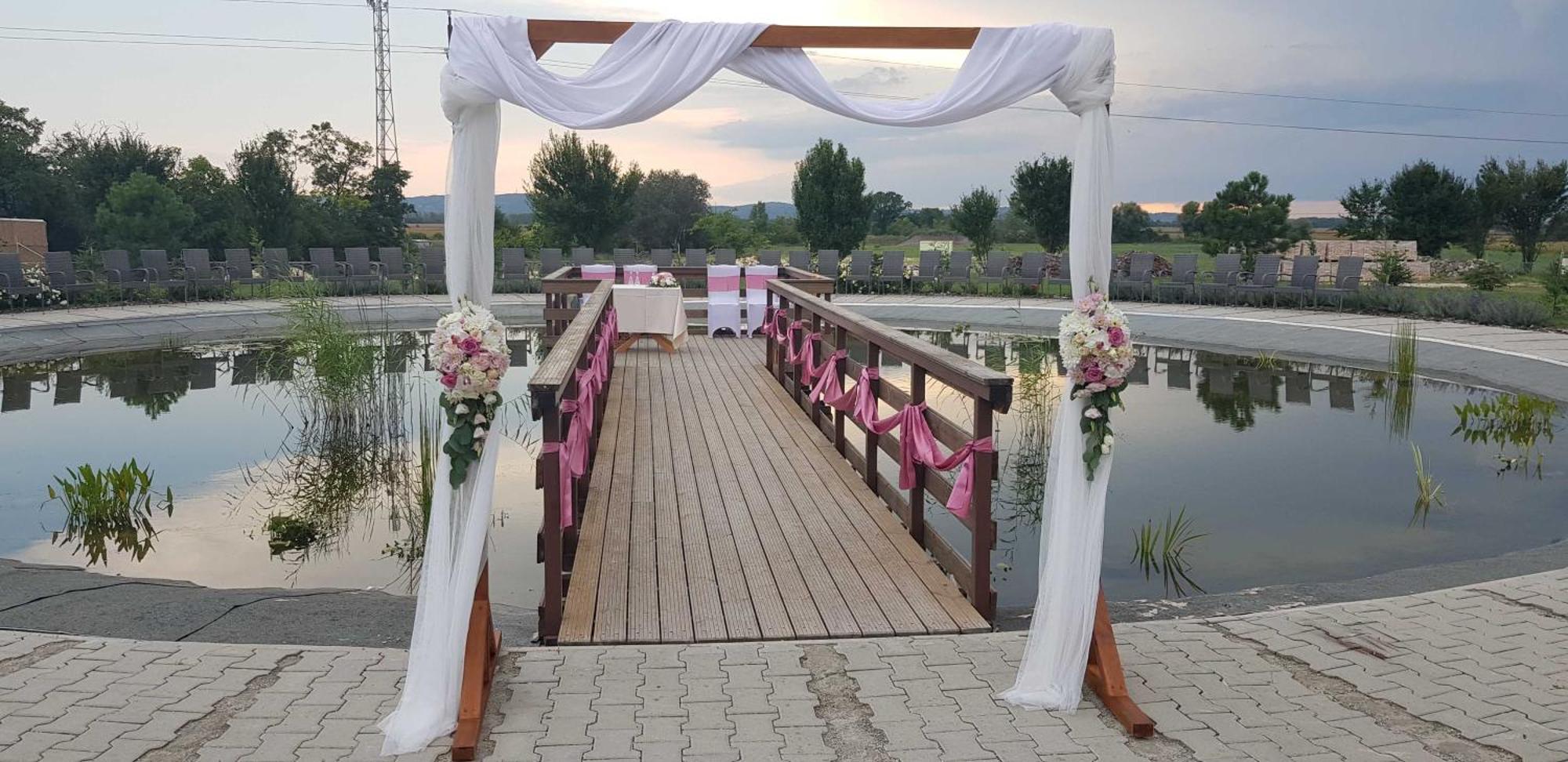 Land-Plan Hotel Toltestava Exterior photo